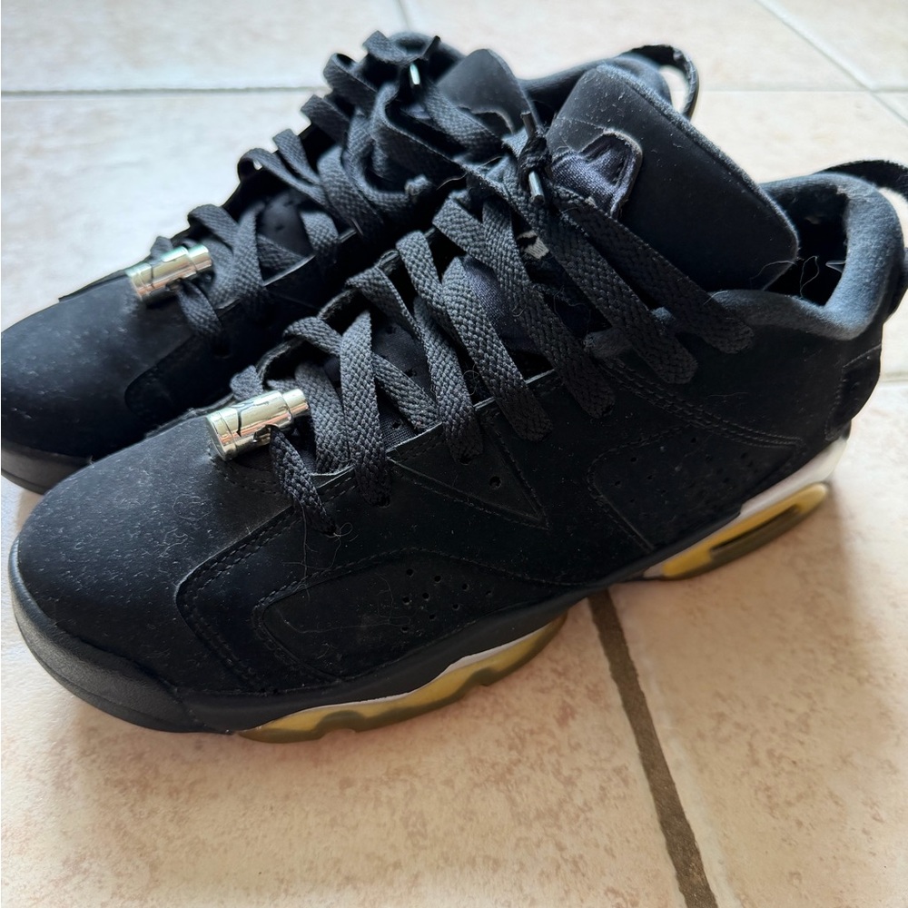 Jordan 6 Low Retro Chrome